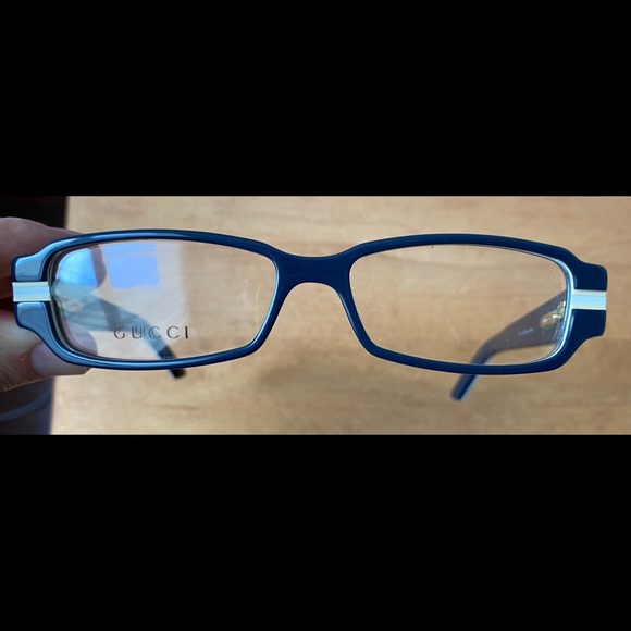 Gucci Eyeglasses Model GG 2916 - Unisex main image 9